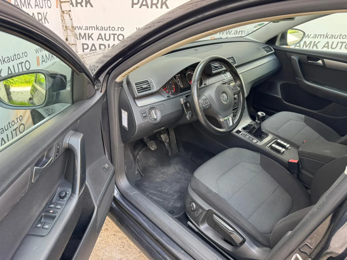 Cumpara/ Vinde online Volkswagen Passat 2011 SH, la cel mai bun pret pentru tine!
