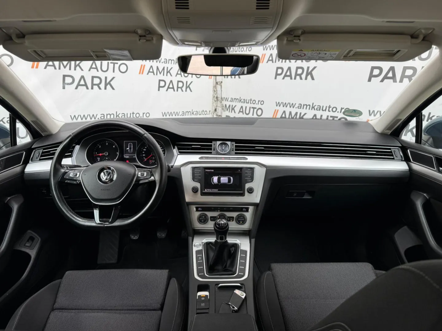 Cumpara/ Vinde online Volkswagen Passat 2015 SH, la cel mai bun pret pentru tine!