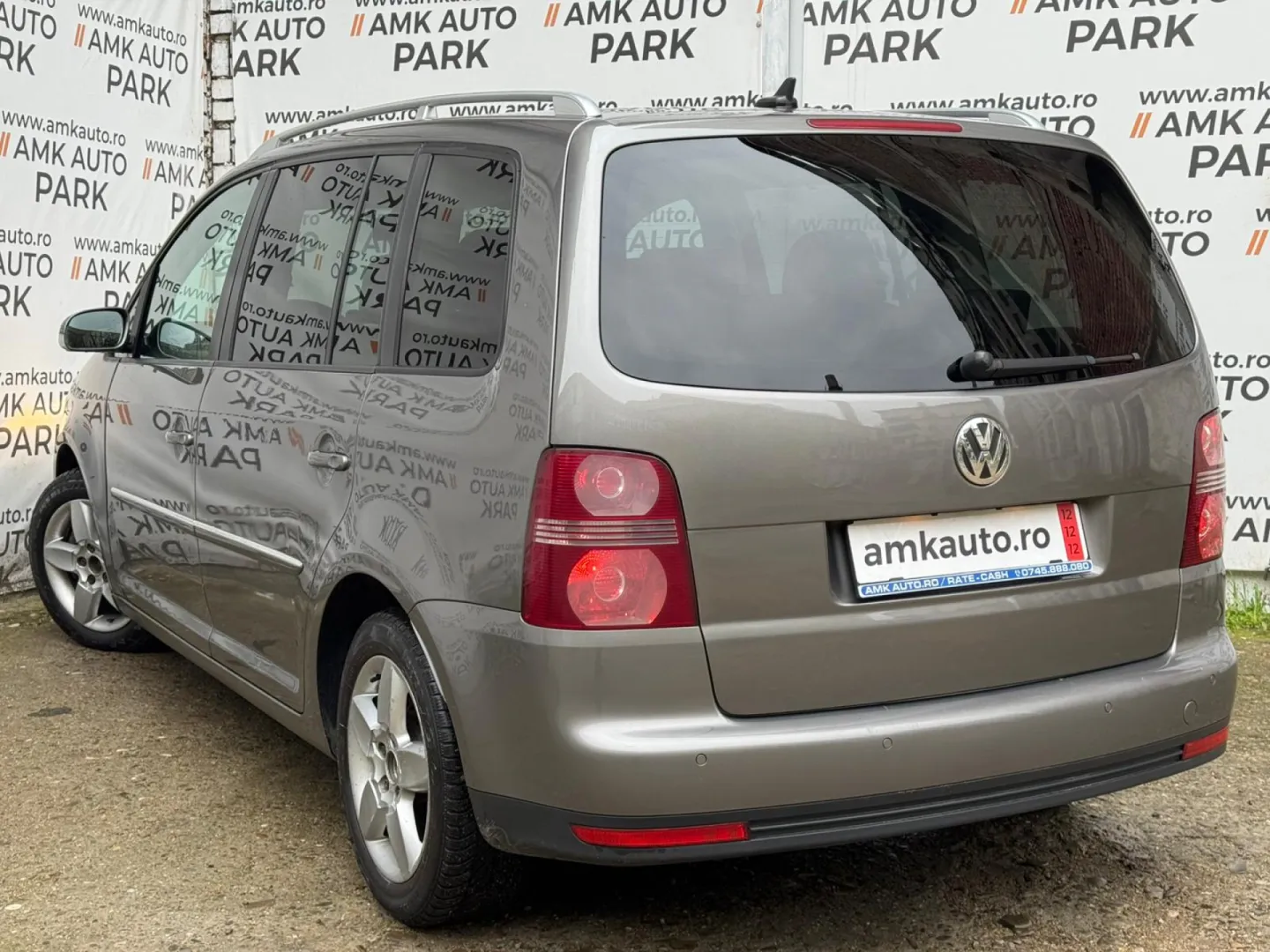 Cumpara/ Vinde online Volkswagen Touran 2008 SH, la cel mai bun pret pentru tine!