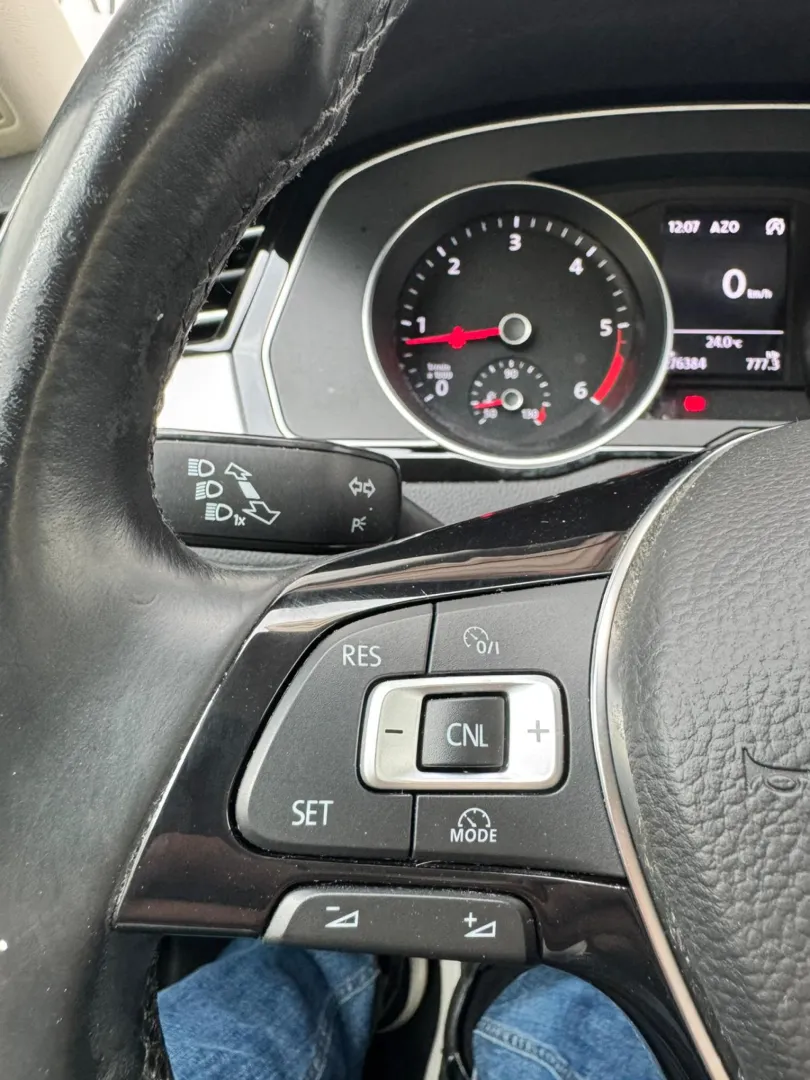 Cumpara/ Vinde online Volkswagen Passat 2015 SH, la cel mai bun pret pentru tine!