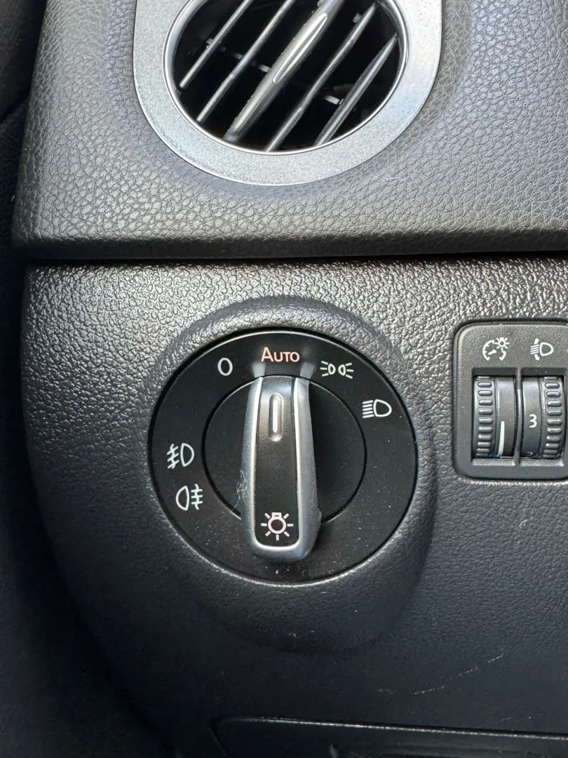 Cumpara/ Vinde online Volkswagen Tiguan 2013 SH, la cel mai bun pret pentru tine!