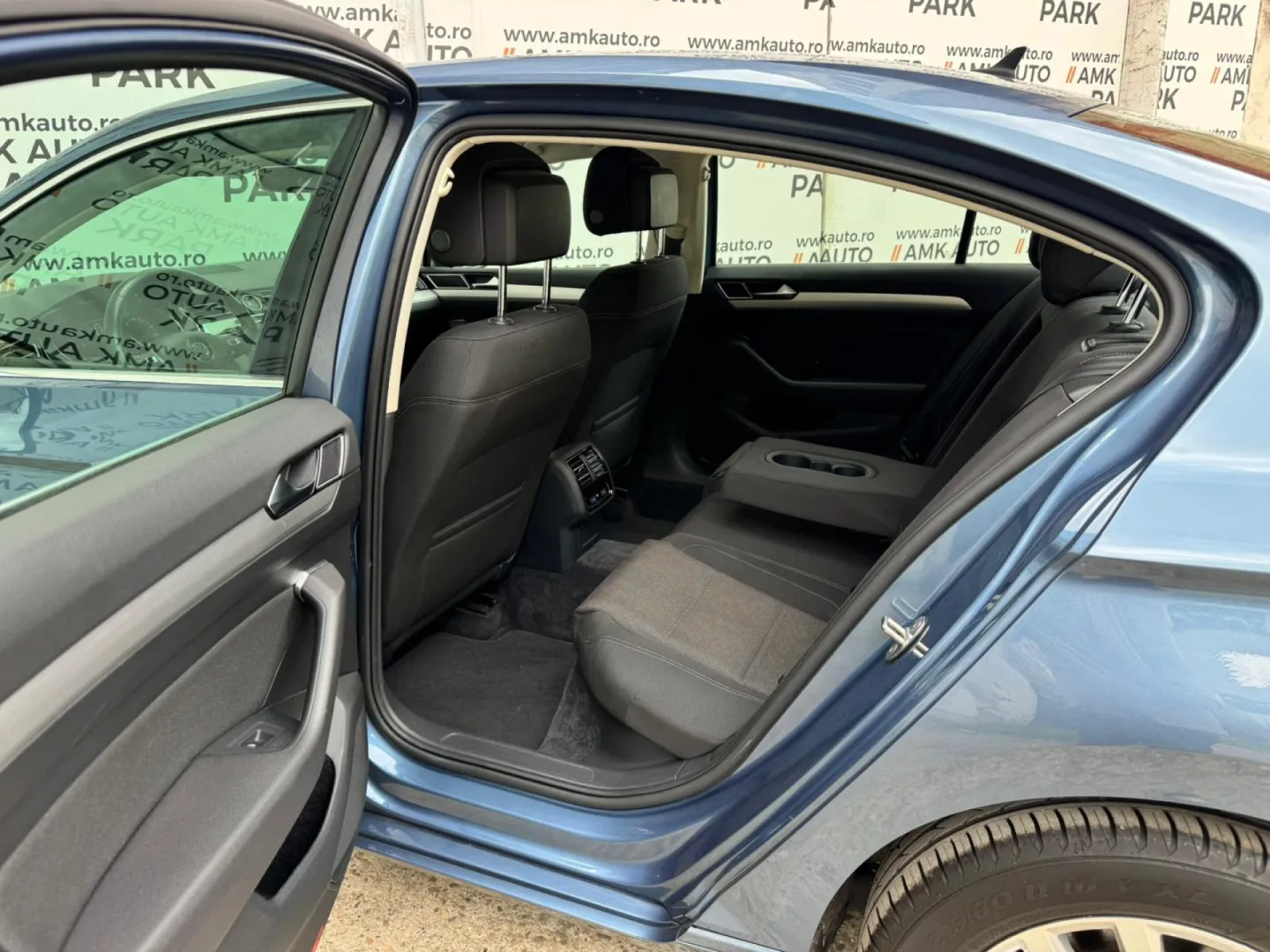 Cumpara/ Vinde online Volkswagen Passat 2015 SH, la cel mai bun pret pentru tine!