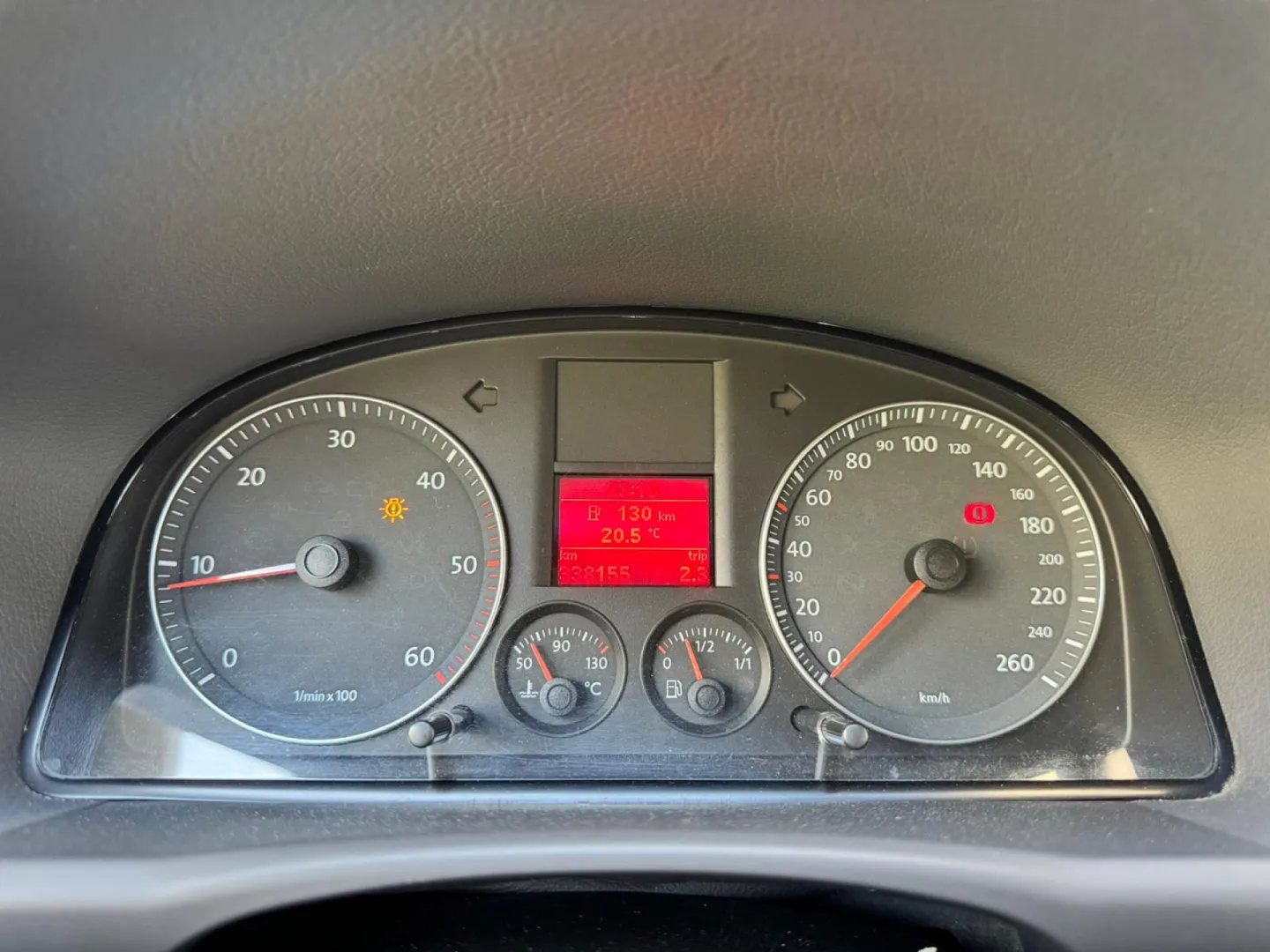Cumpara/ Vinde online Volkswagen Touran 2007 SH, la cel mai bun pret pentru tine!
