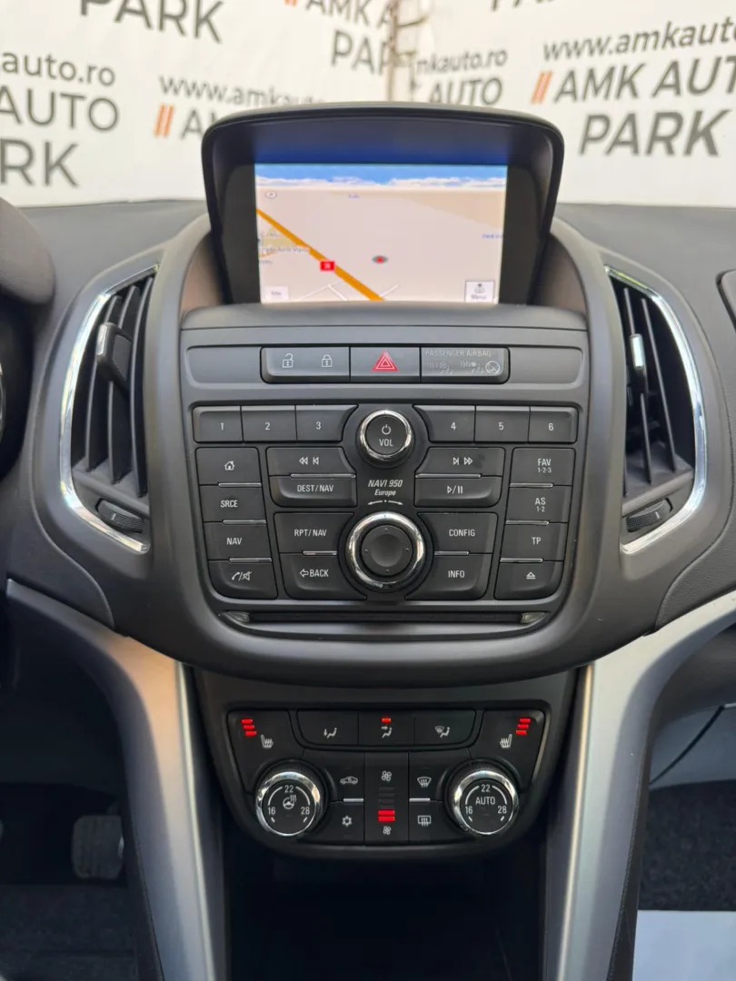 Cumpara/ Vinde online Opel Zafira 2016 SH, la cel mai bun pret pentru tine!
