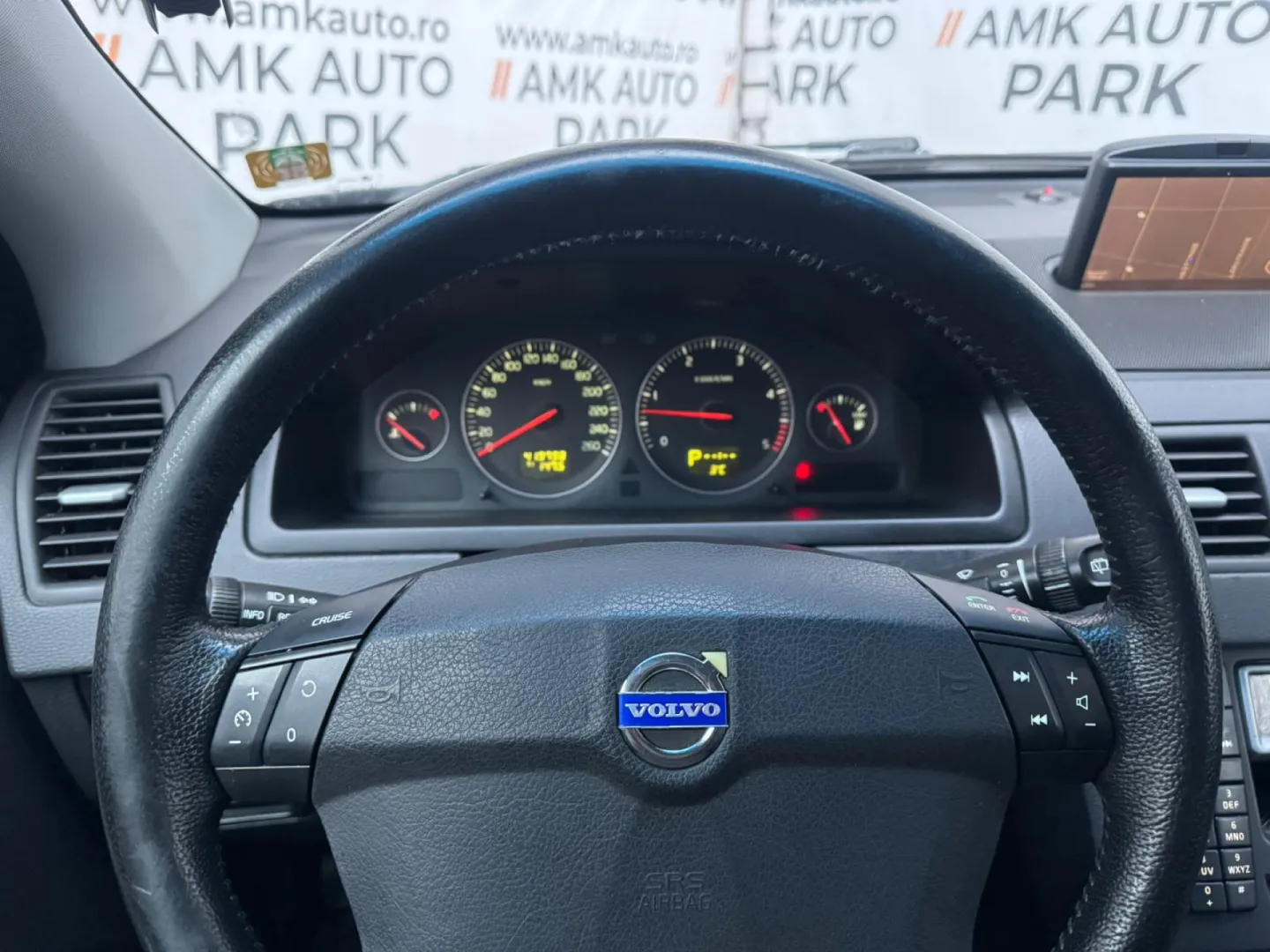 Cumpara/ Vinde online Volvo XC90 2006 SH, la cel mai bun pret pentru tine!