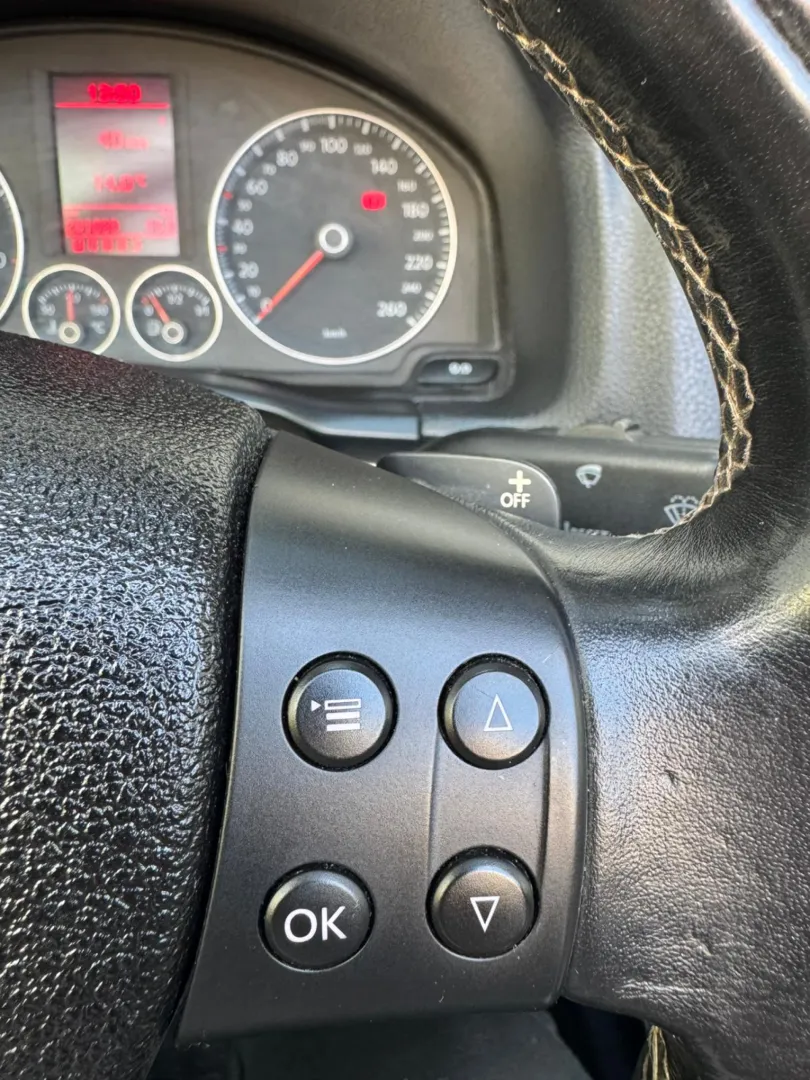 Cumpara/ Vinde online Volkswagen Eos 2007 SH, la cel mai bun pret pentru tine!