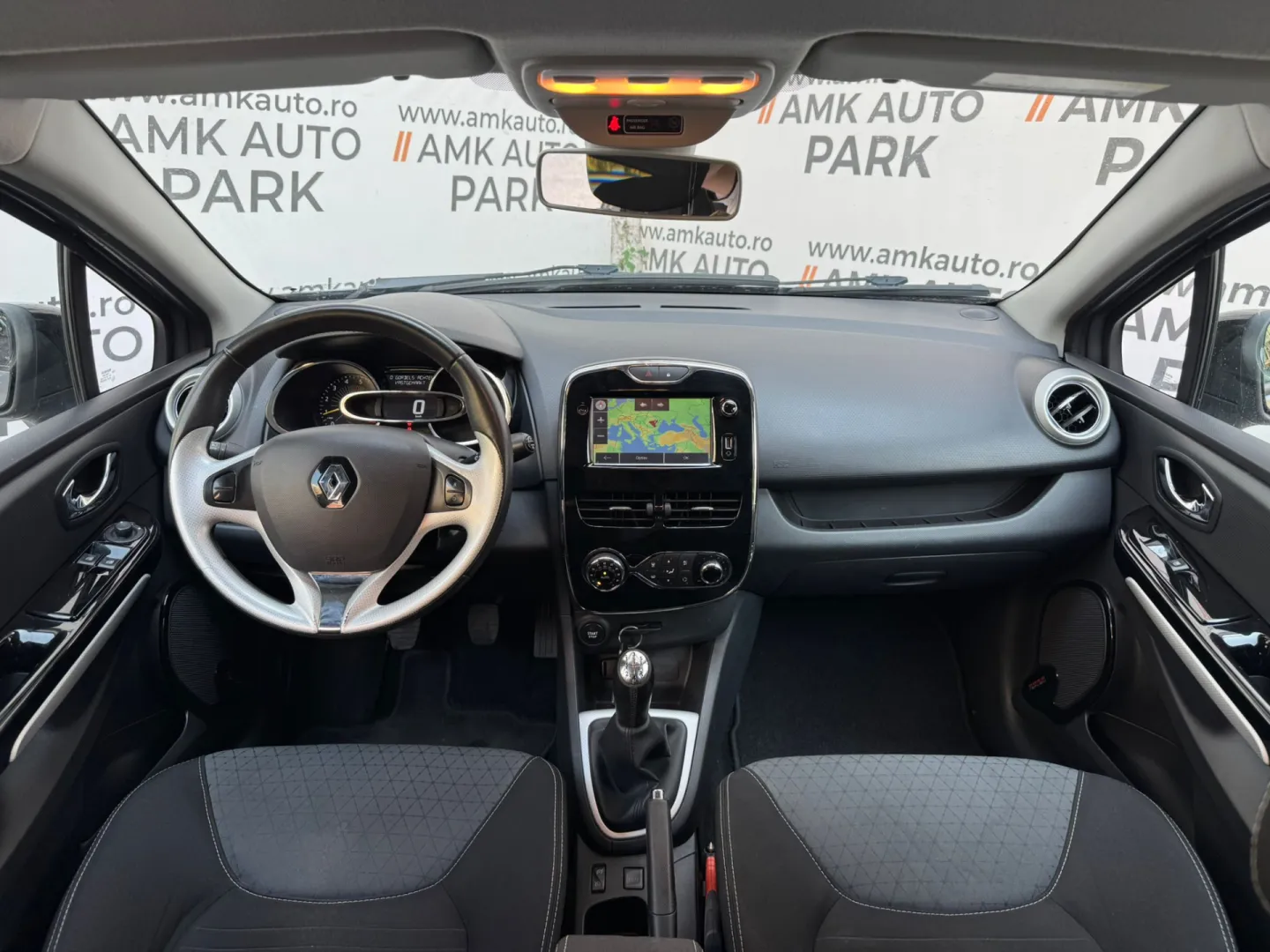 Cumpara/ Vinde online Renault  Clio 2014 SH, la cel mai bun pret pentru tine!