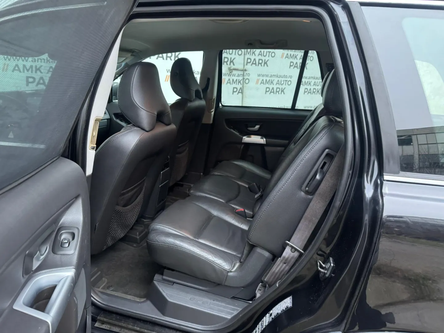 Cumpara/ Vinde online Volvo XC90 2006 SH, la cel mai bun pret pentru tine!