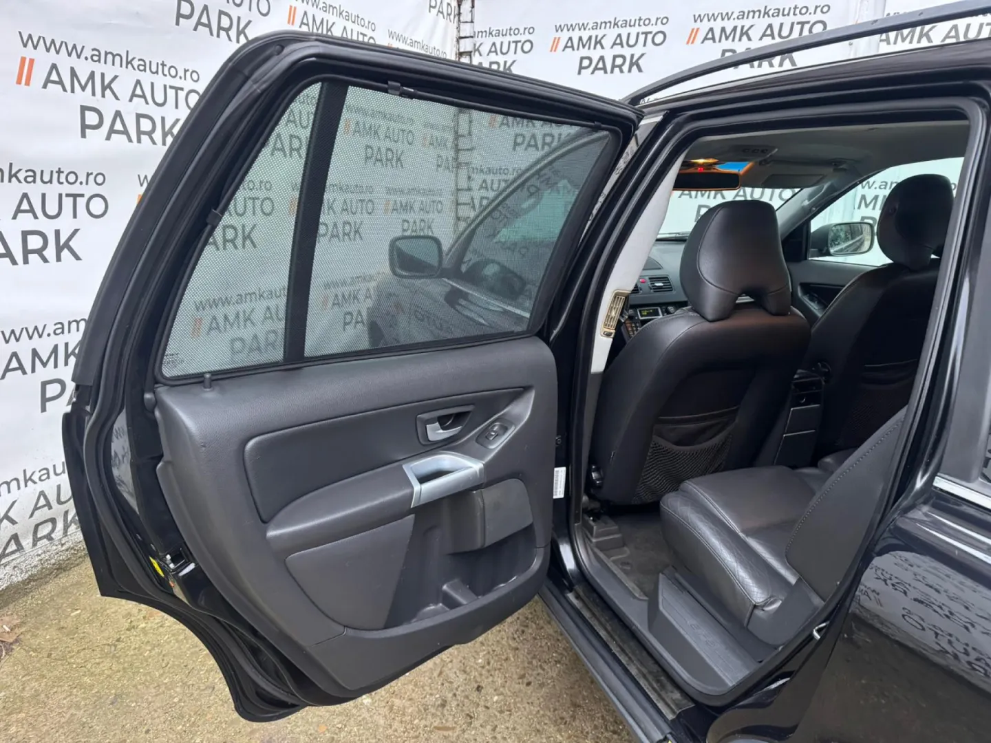 Cumpara/ Vinde online Volvo XC90 2006 SH, la cel mai bun pret pentru tine!