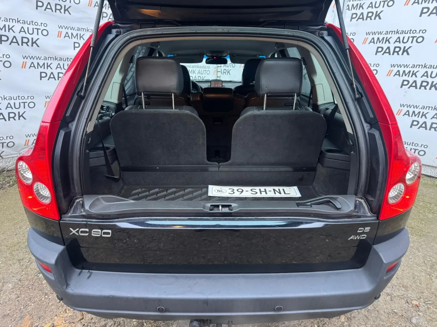 Cumpara/ Vinde online Volvo XC90 2006 SH, la cel mai bun pret pentru tine!