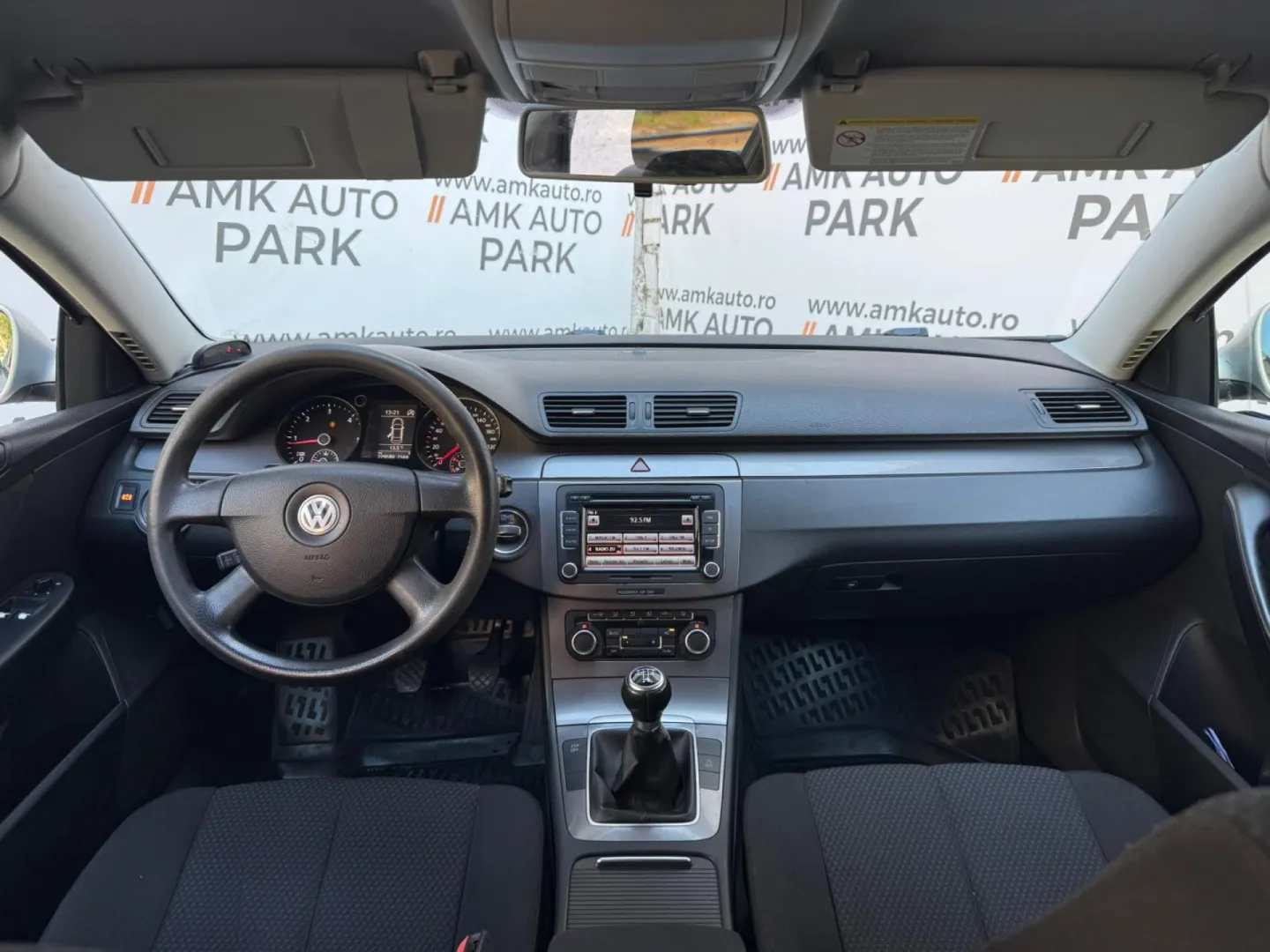Cumpara/ Vinde online Volkswagen Passat 2010 SH, la cel mai bun pret pentru tine!