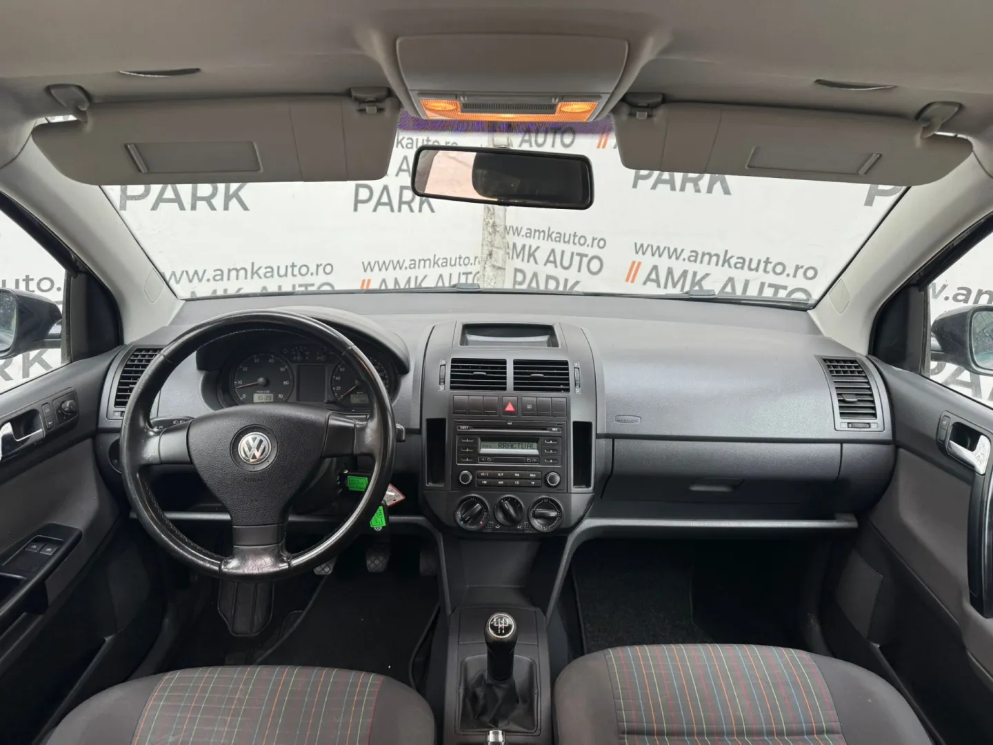 Cumpara/ Vinde online Volkswagen Polo 2006 SH, la cel mai bun pret pentru tine!
