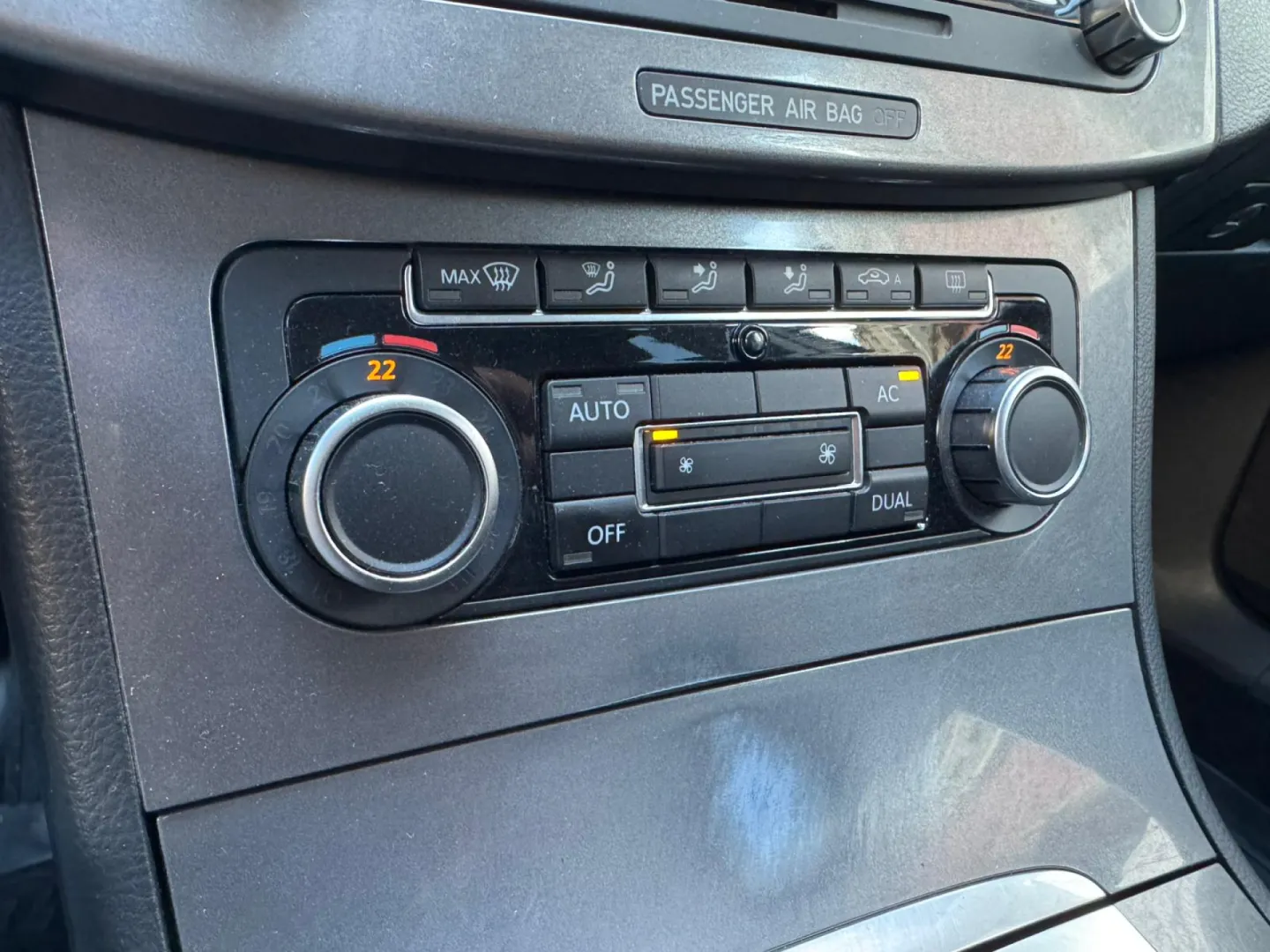 Cumpara/ Vinde online Volkswagen Passat 2010 SH, la cel mai bun pret pentru tine!