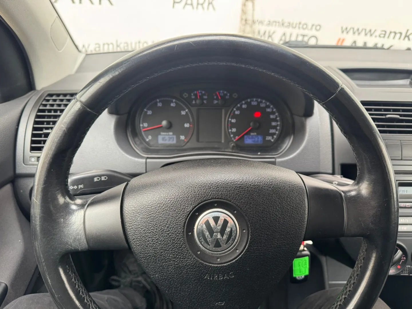 Cumpara/ Vinde online Volkswagen Polo 2006 SH, la cel mai bun pret pentru tine!