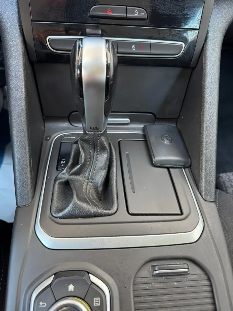 Cumpara/ Vinde online Renault  Talisman 2017 SH, la cel mai bun pret pentru tine!