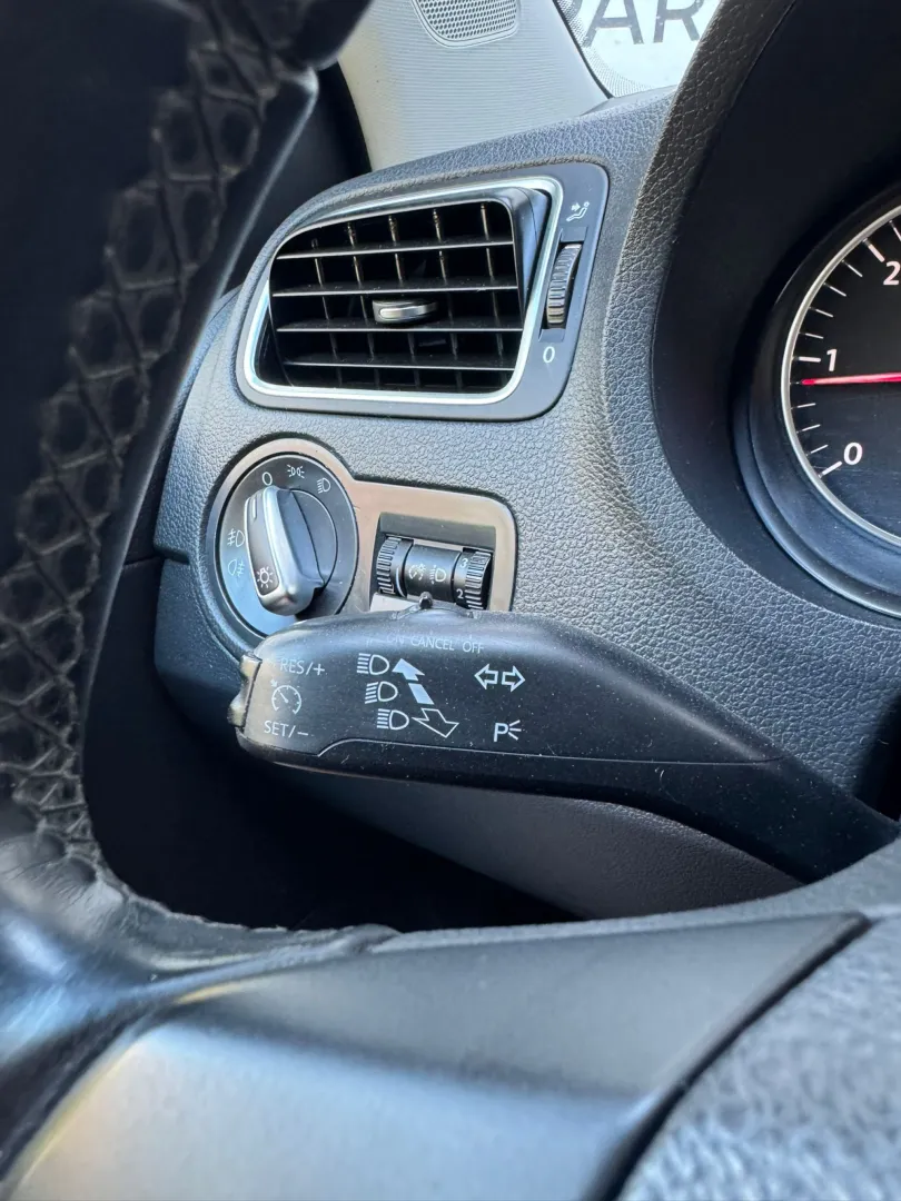 Cumpara/ Vinde online Volkswagen Polo 2010 SH, la cel mai bun pret pentru tine!