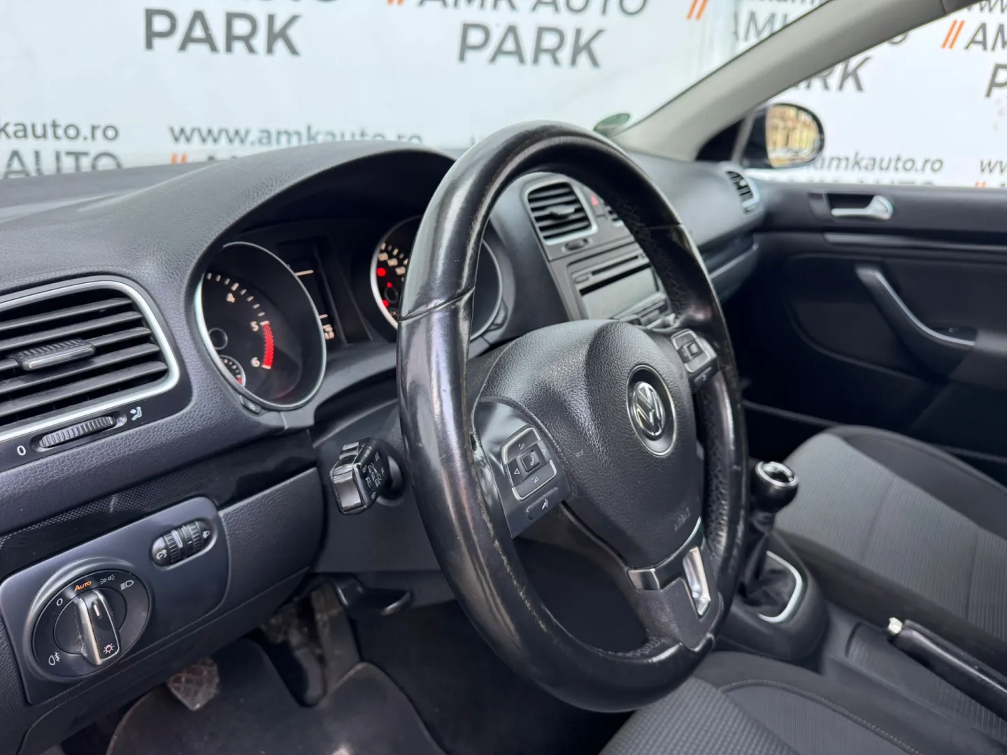 Cumpara/ Vinde online Volkswagen Golf 2011 SH, la cel mai bun pret pentru tine!
