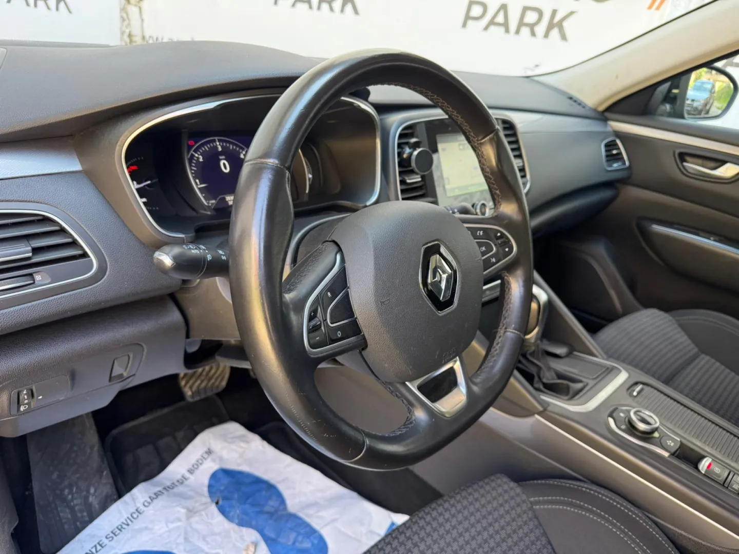 Cumpara/ Vinde online Renault  Talisman 2017 SH, la cel mai bun pret pentru tine!