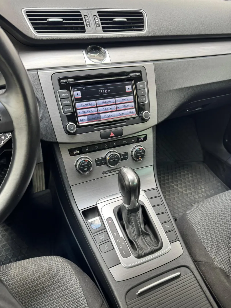 Cumpara/ Vinde online Volkswagen Passat 2014 SH, la cel mai bun pret pentru tine!