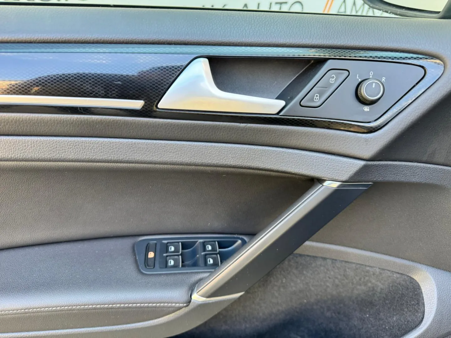 Cumpara/ Vinde online Volkswagen Golf 2015 SH, la cel mai bun pret pentru tine!