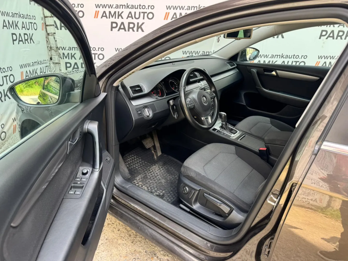 Cumpara/ Vinde online Volkswagen Passat 2014 SH, la cel mai bun pret pentru tine!