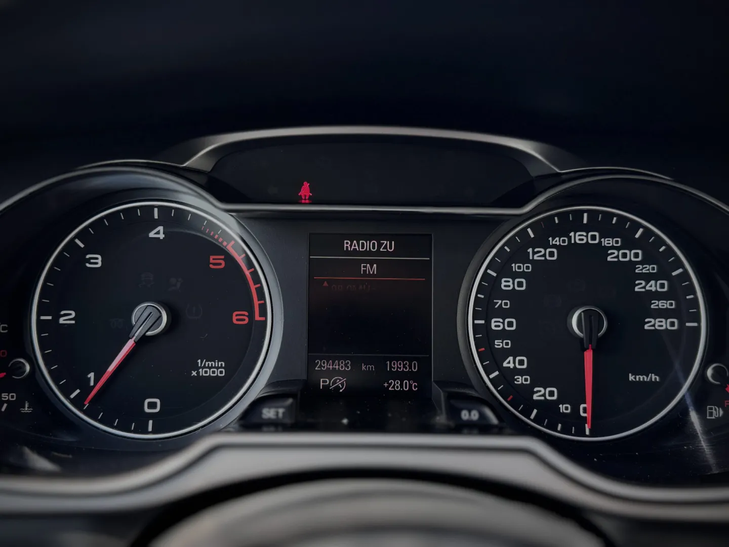 Cumpara/ Vinde online Audi A4 2012 SH, la cel mai bun pret pentru tine!