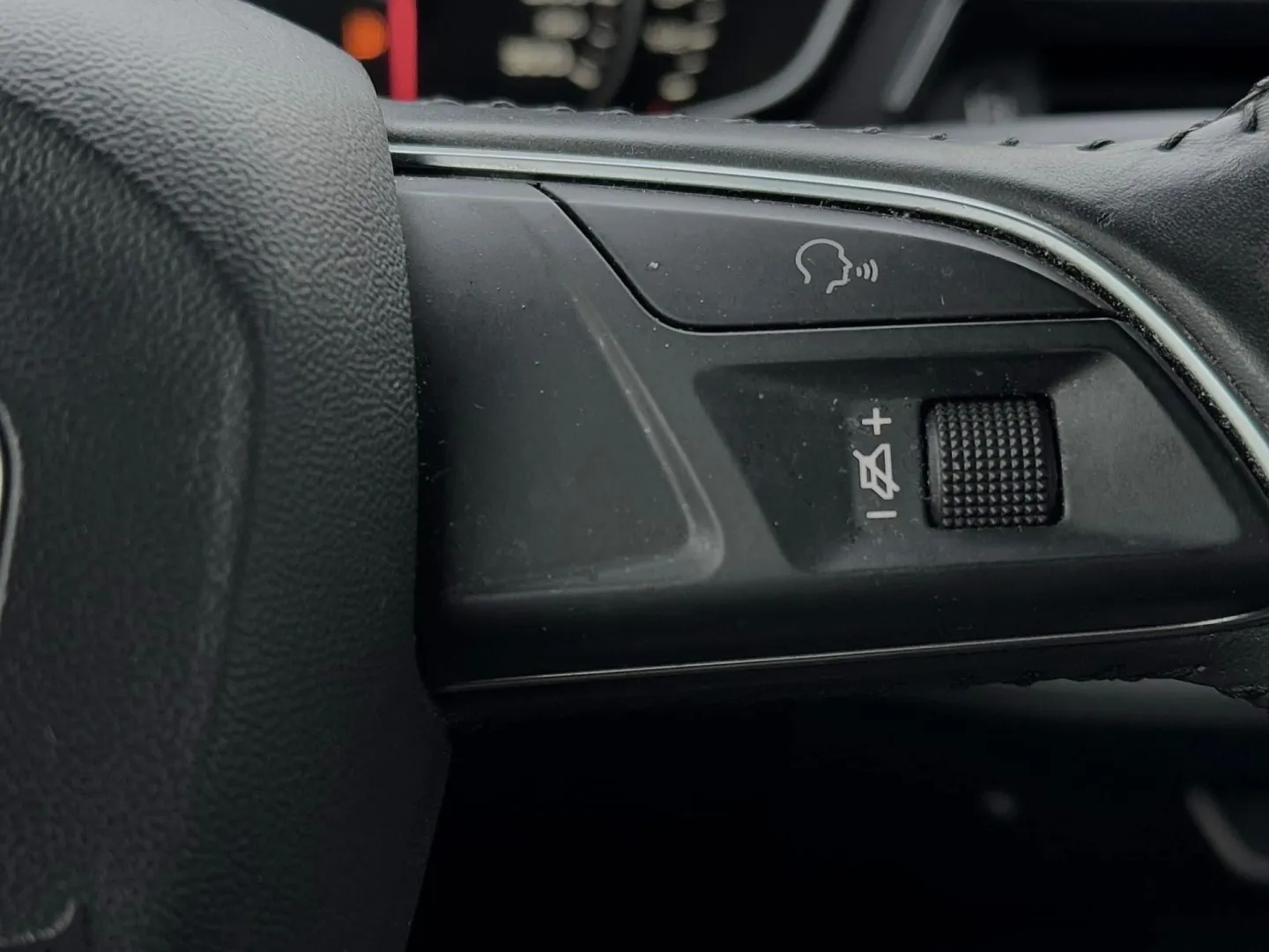 Cumpara/ Vinde online Audi A4 2017 SH, la cel mai bun pret pentru tine!