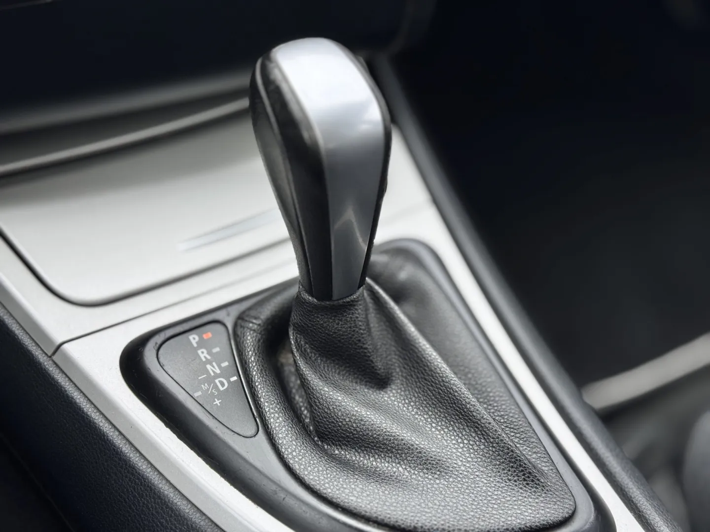 Cumpara/ Vinde online BMW 120 2009 SH, la cel mai bun pret pentru tine!