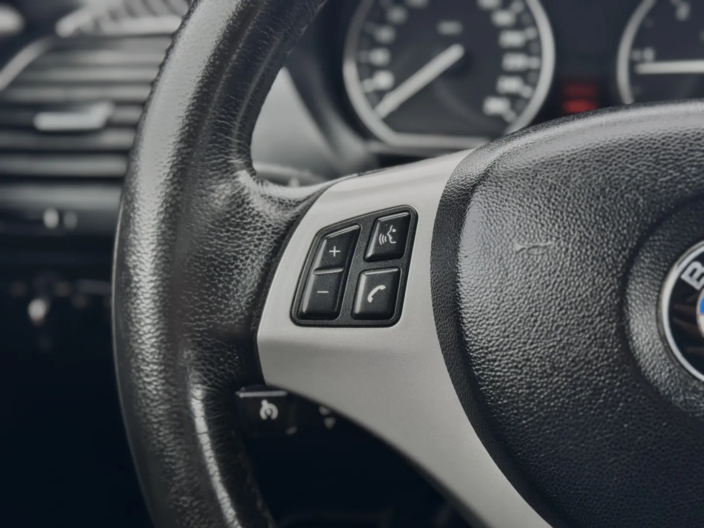 Cumpara/ Vinde online BMW 120 2009 SH, la cel mai bun pret pentru tine!