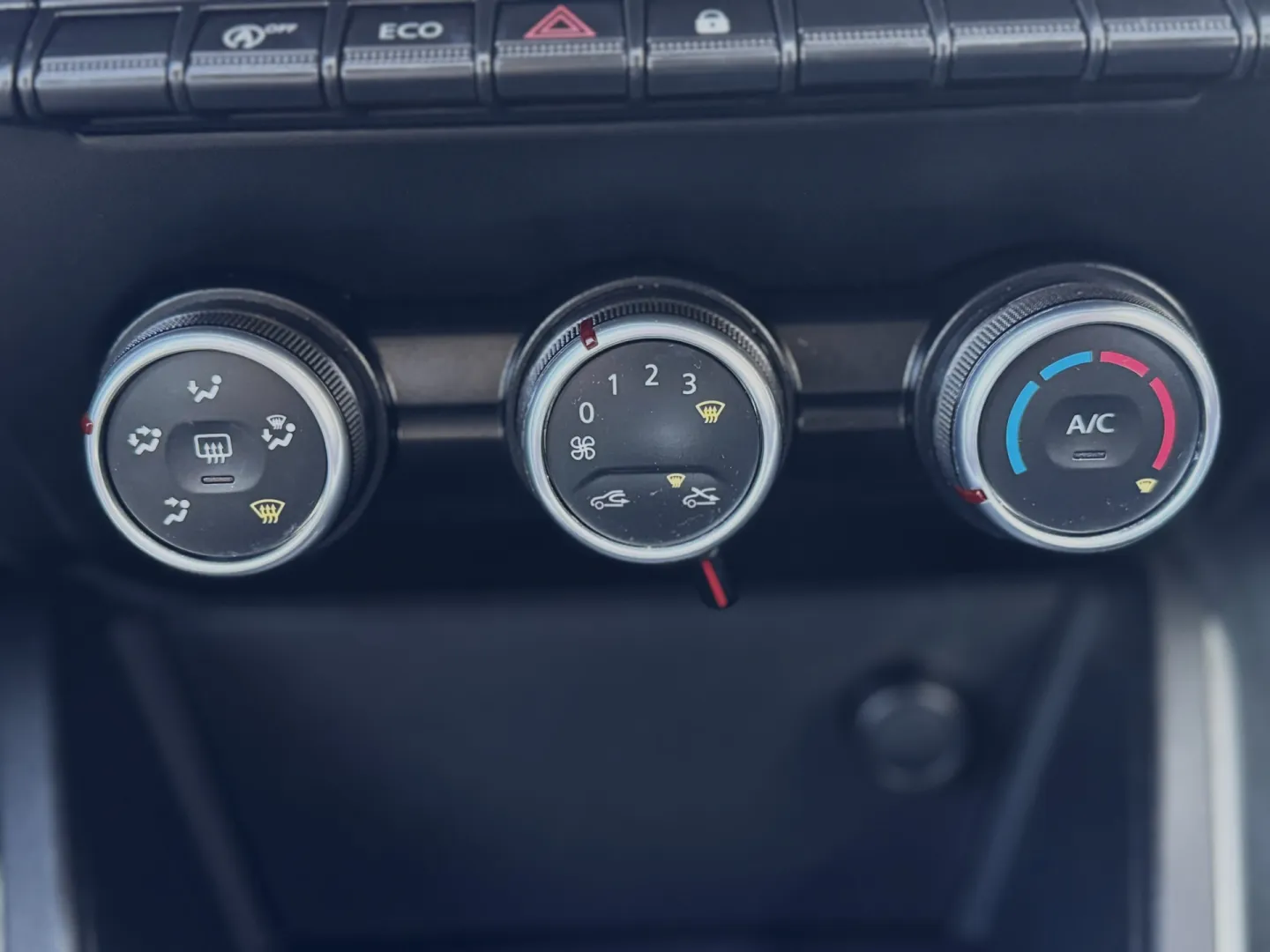 Cumpara/ Vinde online Dacia Duster 2021 SH, la cel mai bun pret pentru tine!