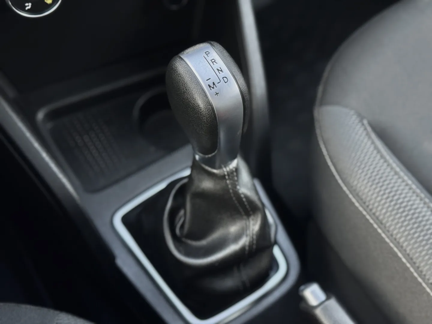Cumpara/ Vinde online Dacia Duster 2018 SH, la cel mai bun pret pentru tine!