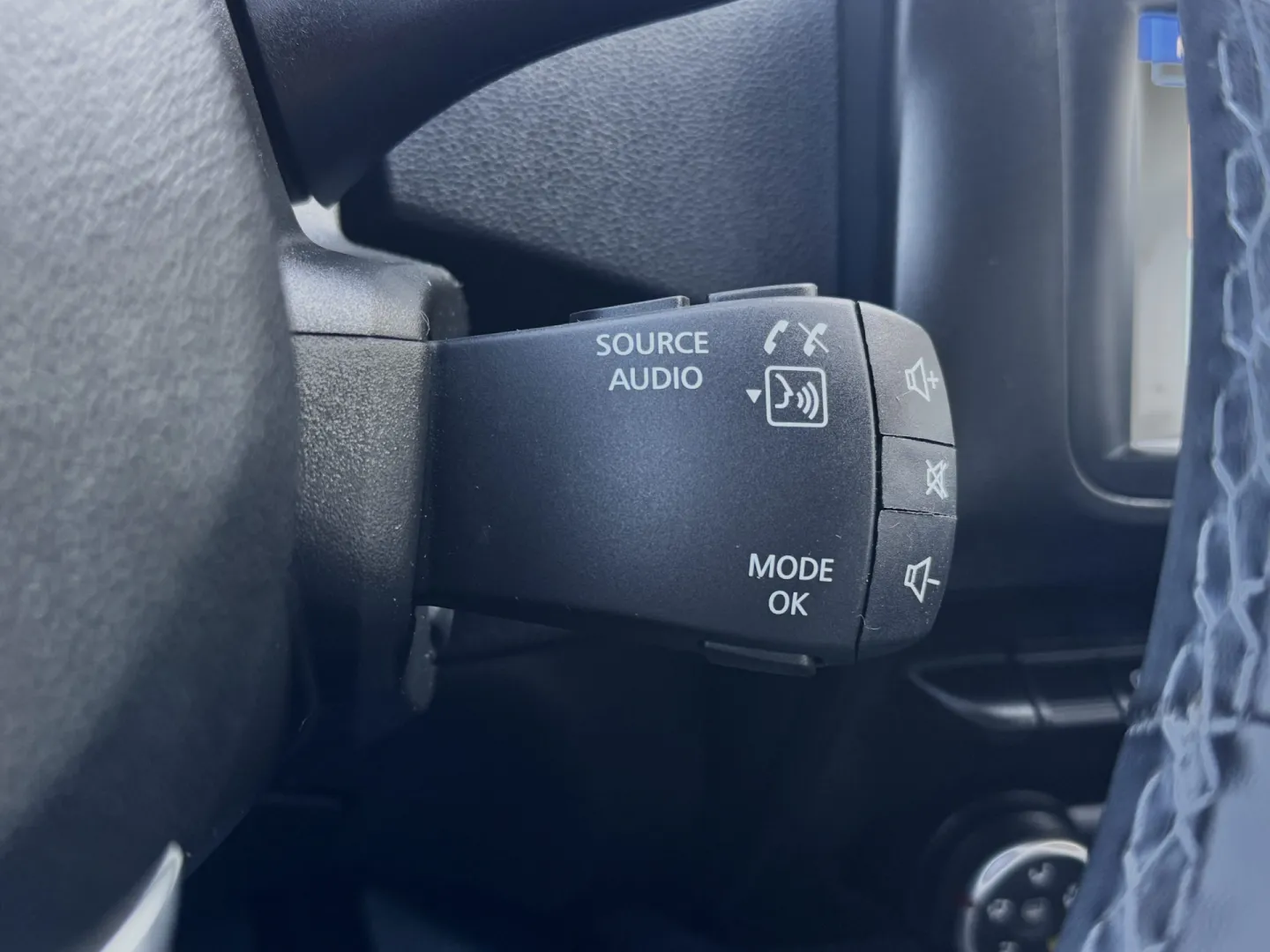 Cumpara/ Vinde online Dacia Duster 2021 SH, la cel mai bun pret pentru tine!