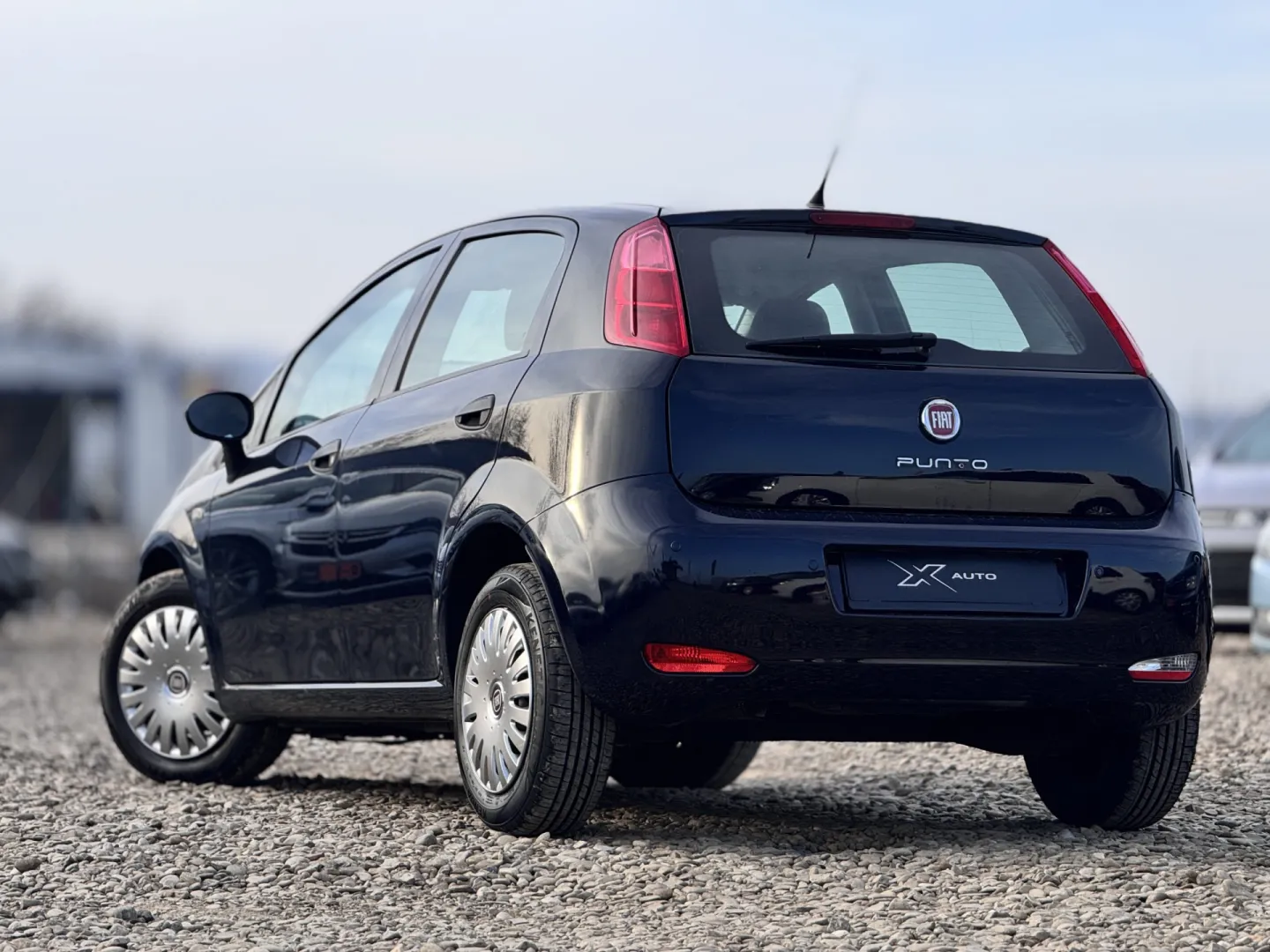 Cumpara/ Vinde online Fiat Punto 2016 SH, la cel mai bun pret pentru tine!
