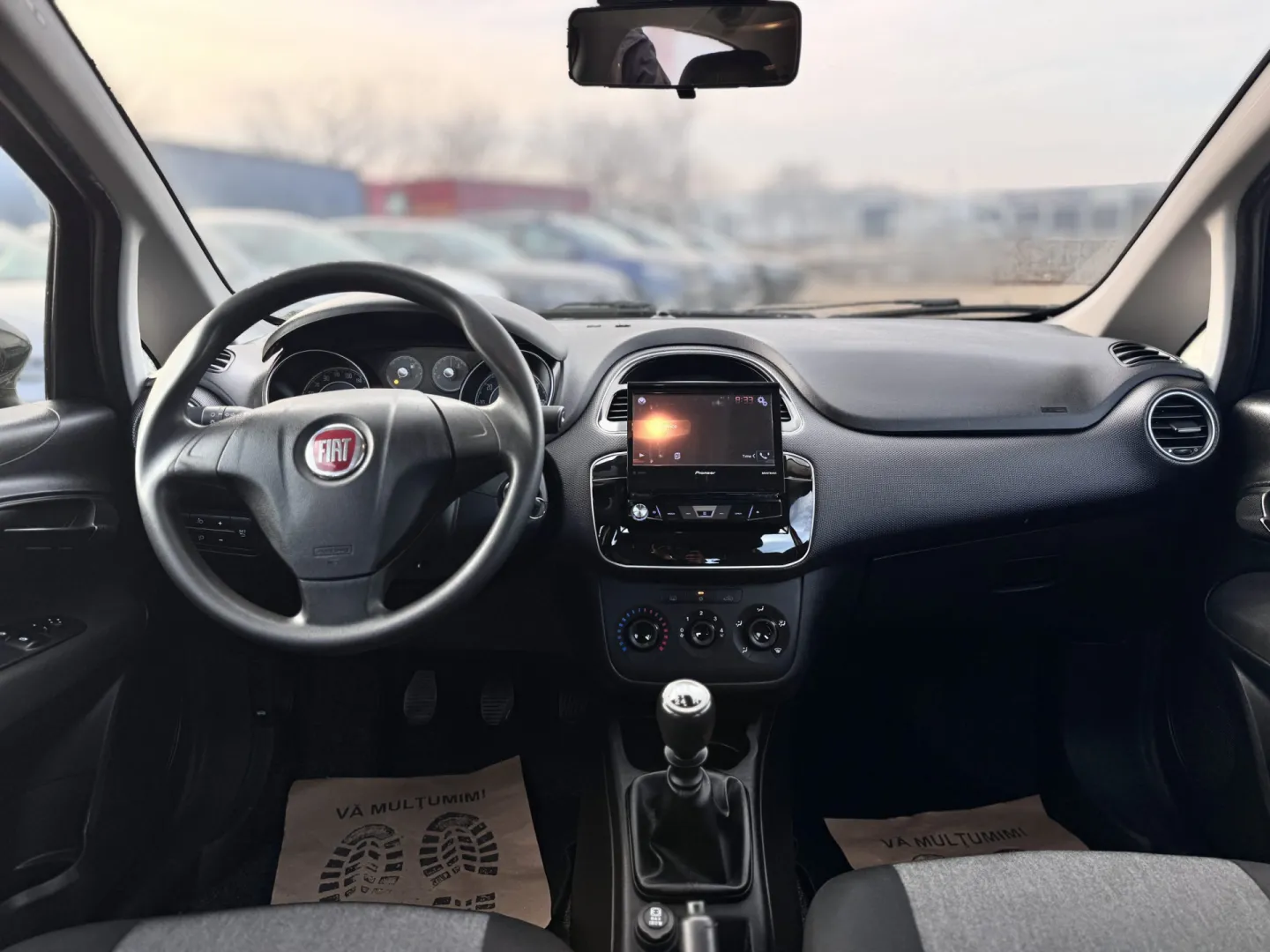 Cumpara/ Vinde online Fiat Punto 2016 SH, la cel mai bun pret pentru tine!