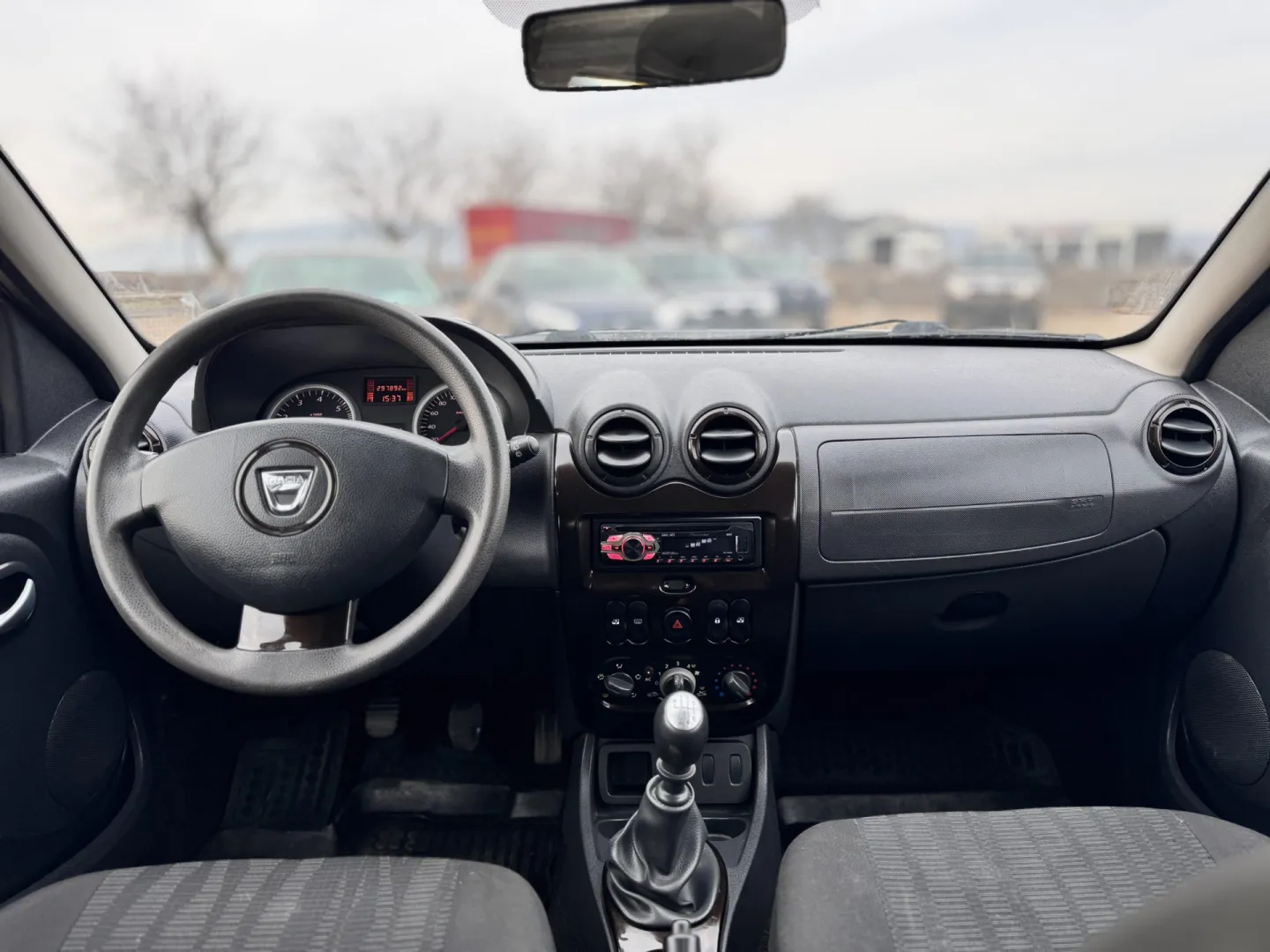 Cumpara/ Vinde online Dacia Duster 2011 SH, la cel mai bun pret pentru tine!