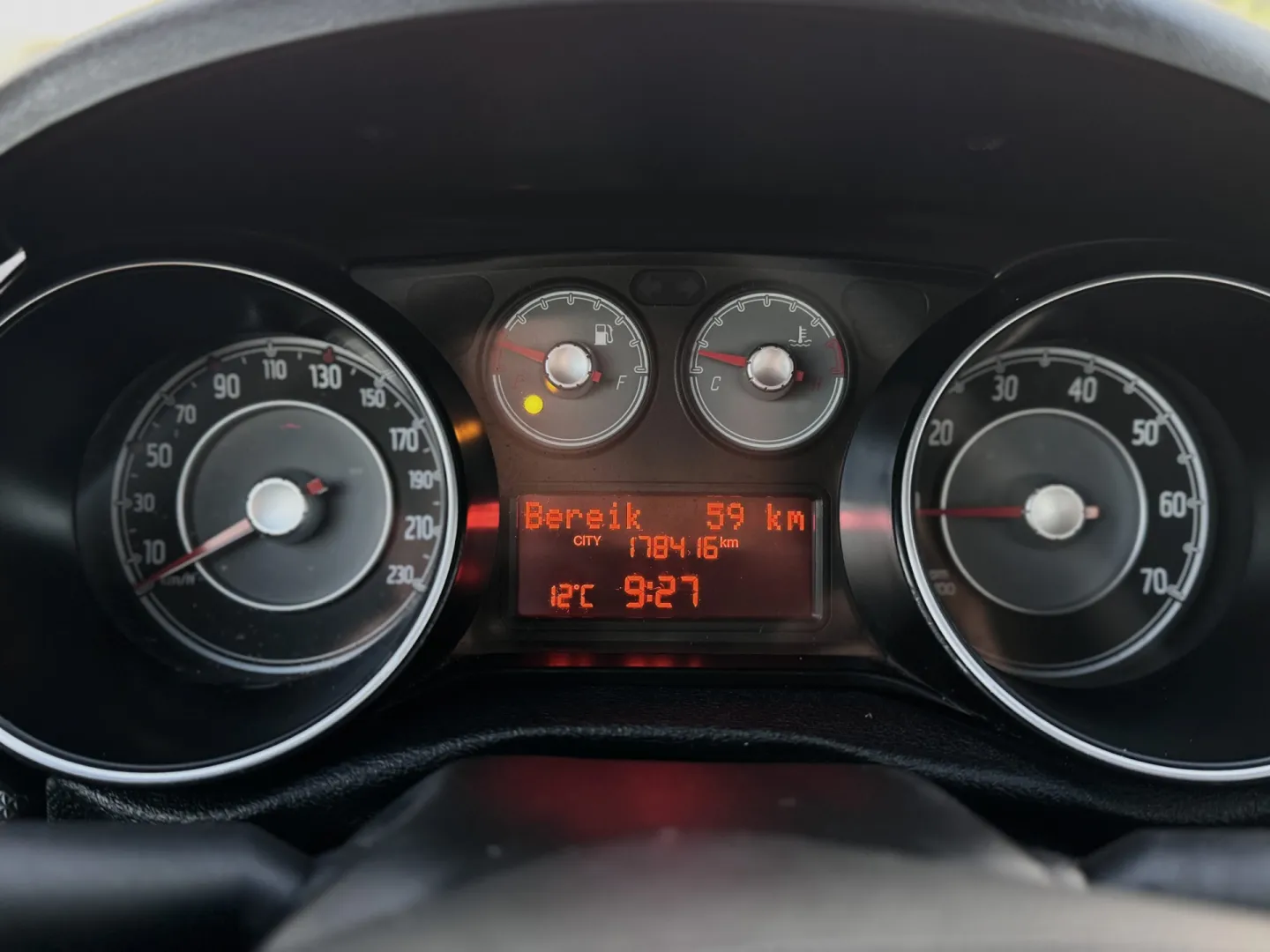 Cumpara/ Vinde online Fiat Punto 2016 SH, la cel mai bun pret pentru tine!