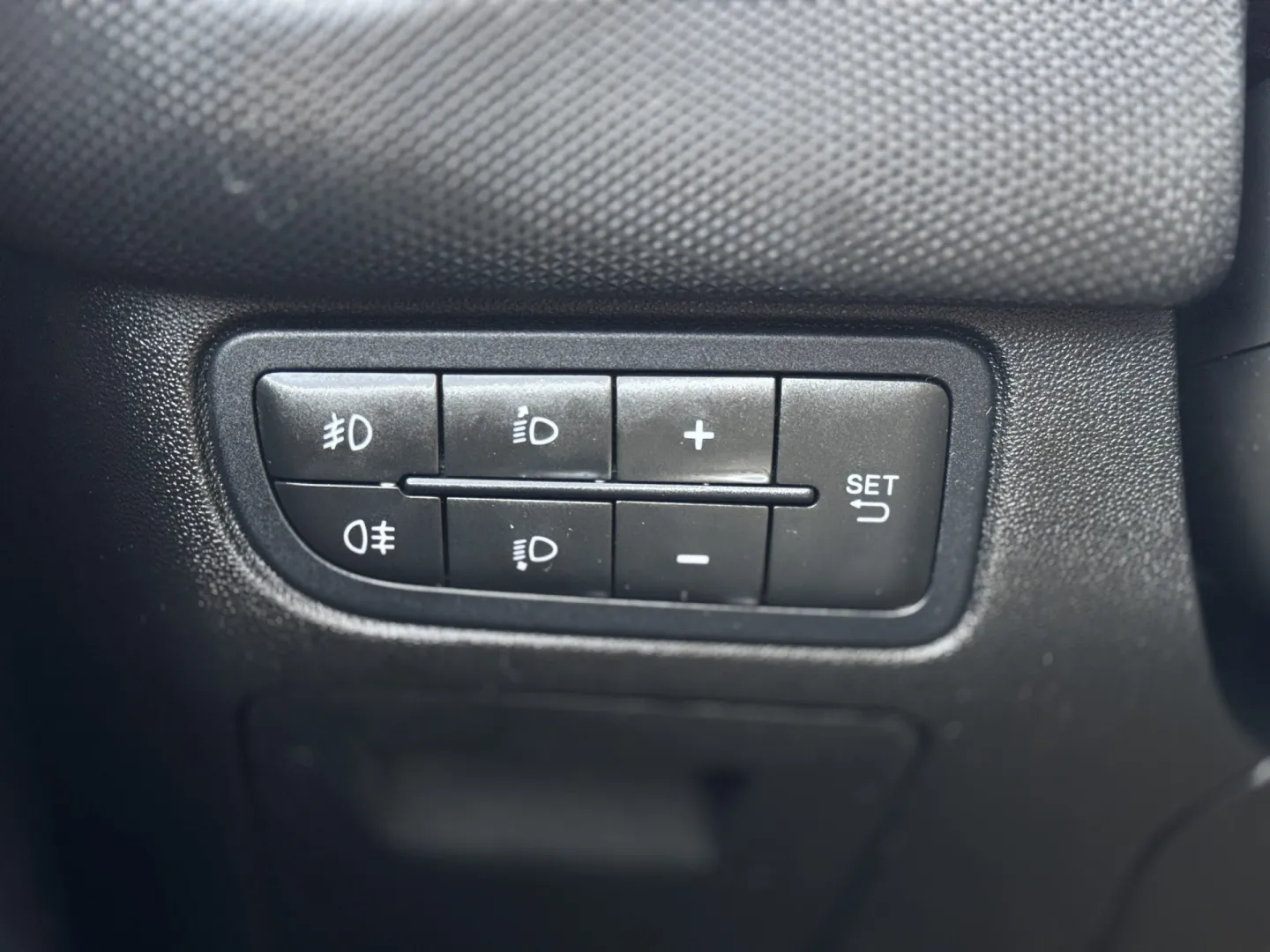 Cumpara/ Vinde online Fiat Punto 2016 SH, la cel mai bun pret pentru tine!