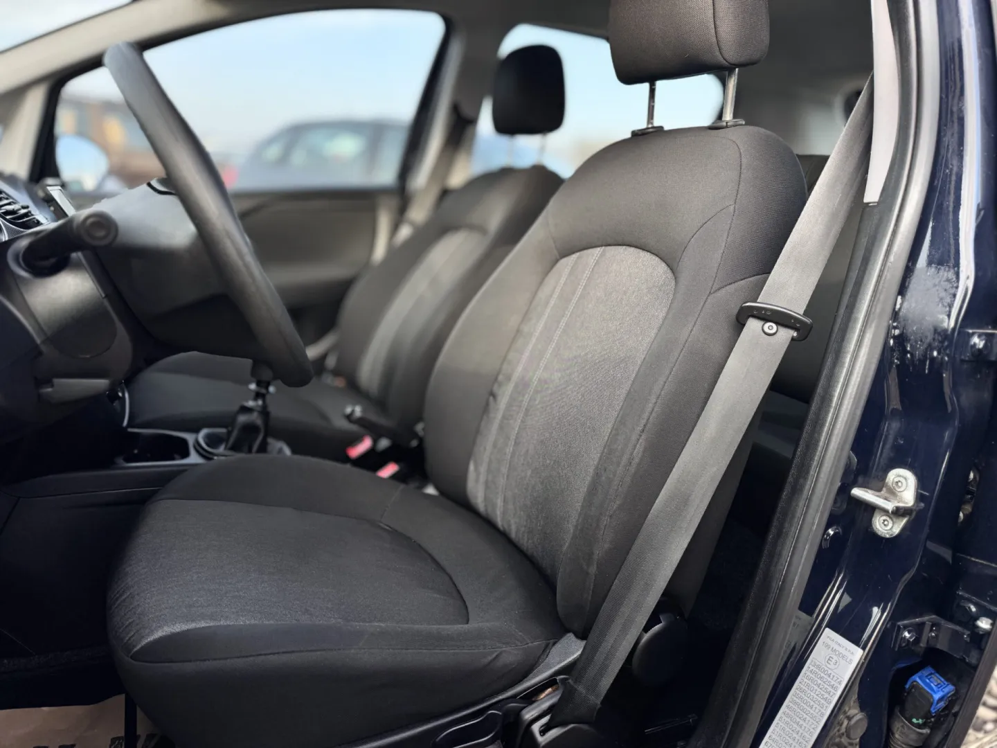 Cumpara/ Vinde online Fiat Punto 2016 SH, la cel mai bun pret pentru tine!