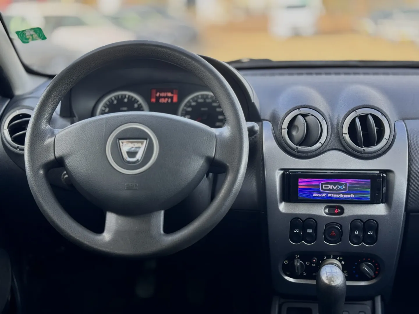 Cumpara/ Vinde online Dacia Duster 2011 SH, la cel mai bun pret pentru tine!