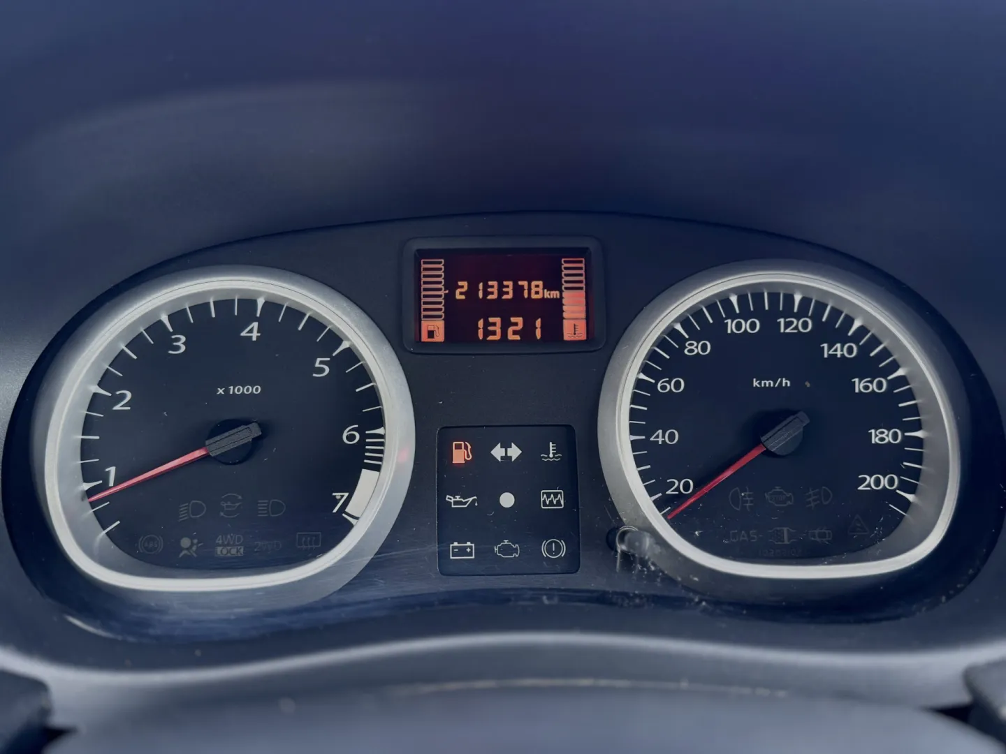 Cumpara/ Vinde online Dacia Duster 2011 SH, la cel mai bun pret pentru tine!