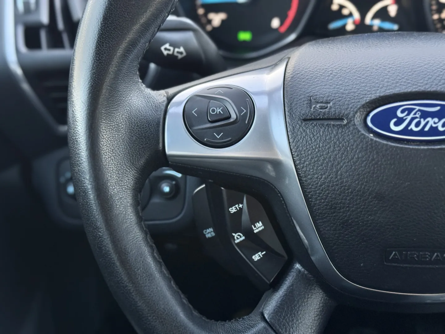 Cumpara/ Vinde online Ford C-Max 2010 SH, la cel mai bun pret pentru tine!