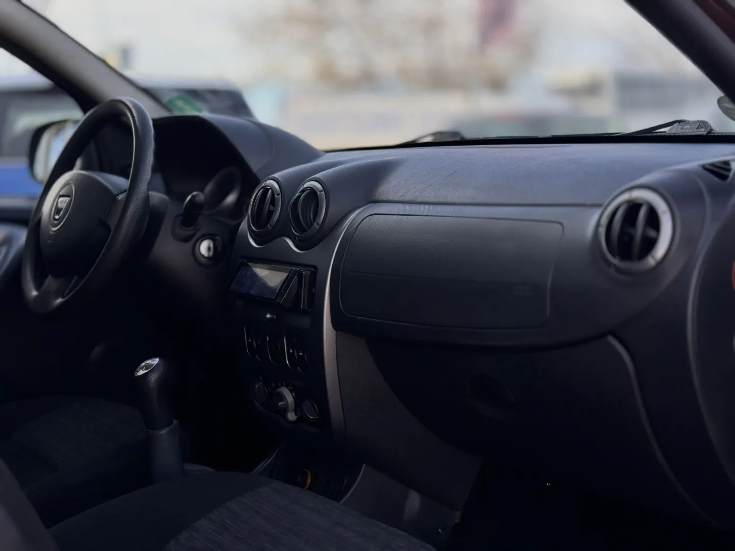 Cumpara/ Vinde online Dacia Duster 2011 SH, la cel mai bun pret pentru tine!