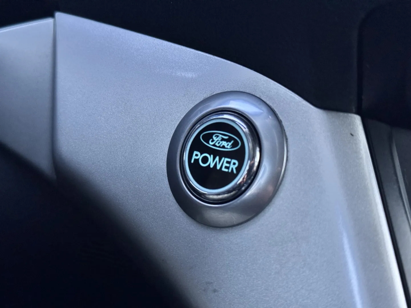 Cumpara/ Vinde online Ford C-Max 2010 SH, la cel mai bun pret pentru tine!