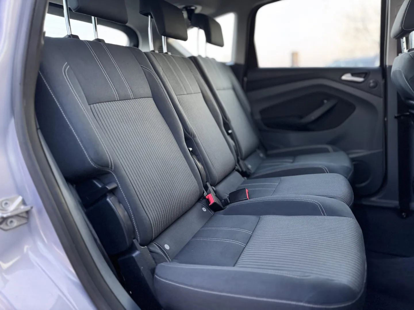 Cumpara/ Vinde online Ford C-Max 2010 SH, la cel mai bun pret pentru tine!