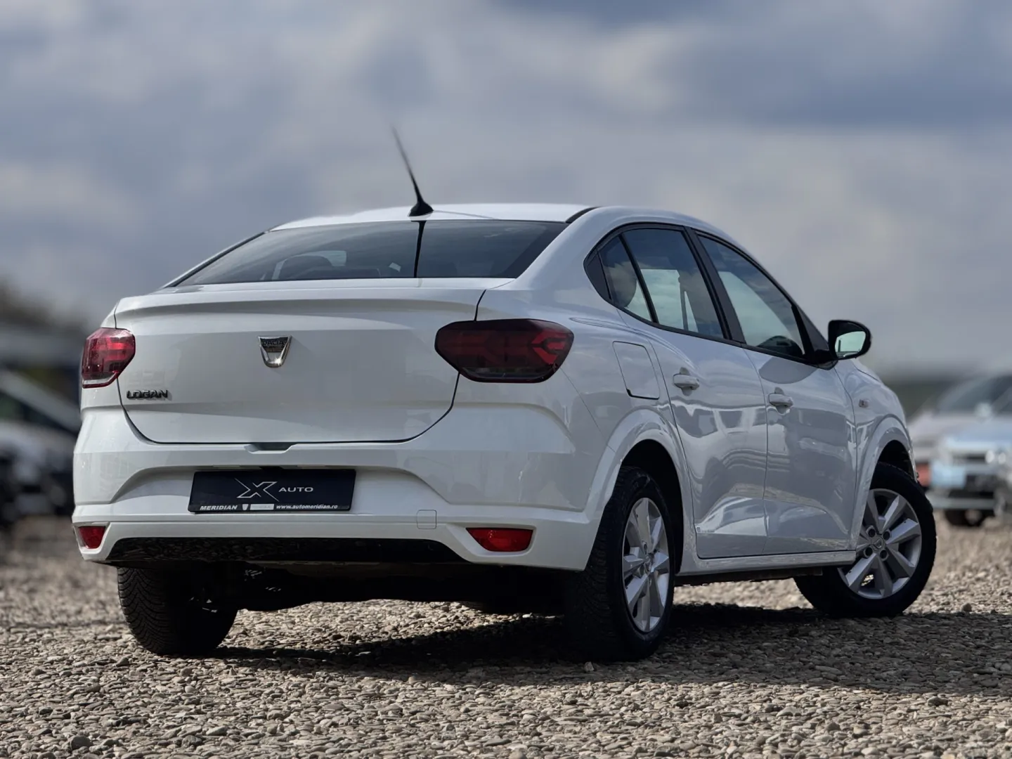 Cumpara/ Vinde online Dacia Logan 2022 SH, la cel mai bun pret pentru tine!