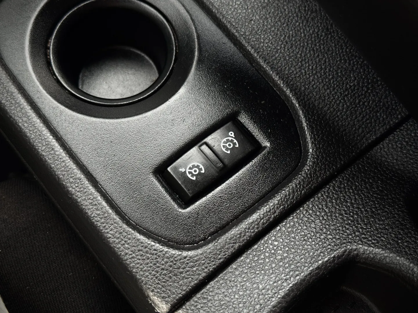 Cumpara/ Vinde online Dacia Duster 2018 SH, la cel mai bun pret pentru tine!