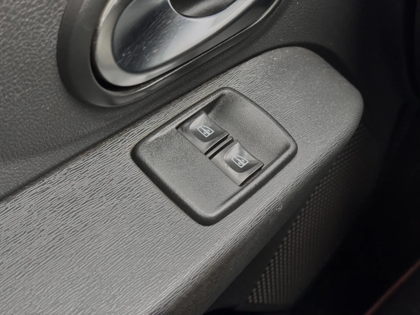 Cumpara/ Vinde online Dacia Lodgy 2017 SH, la cel mai bun pret pentru tine!