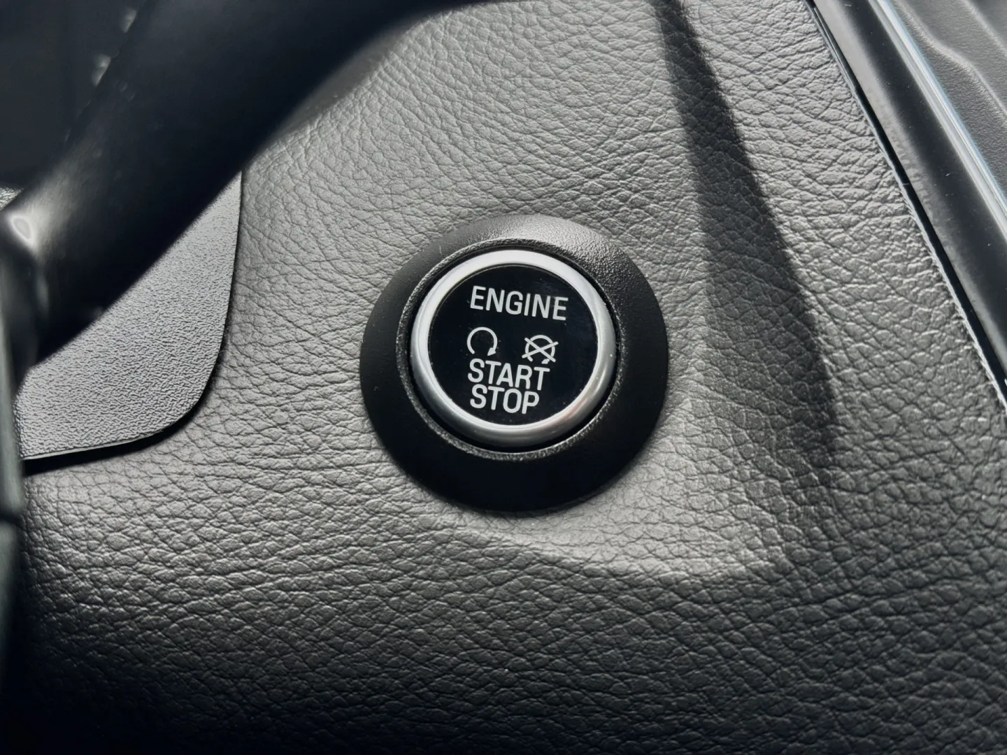 Cumpara/ Vinde online Ford Focus 2017 SH, la cel mai bun pret pentru tine!