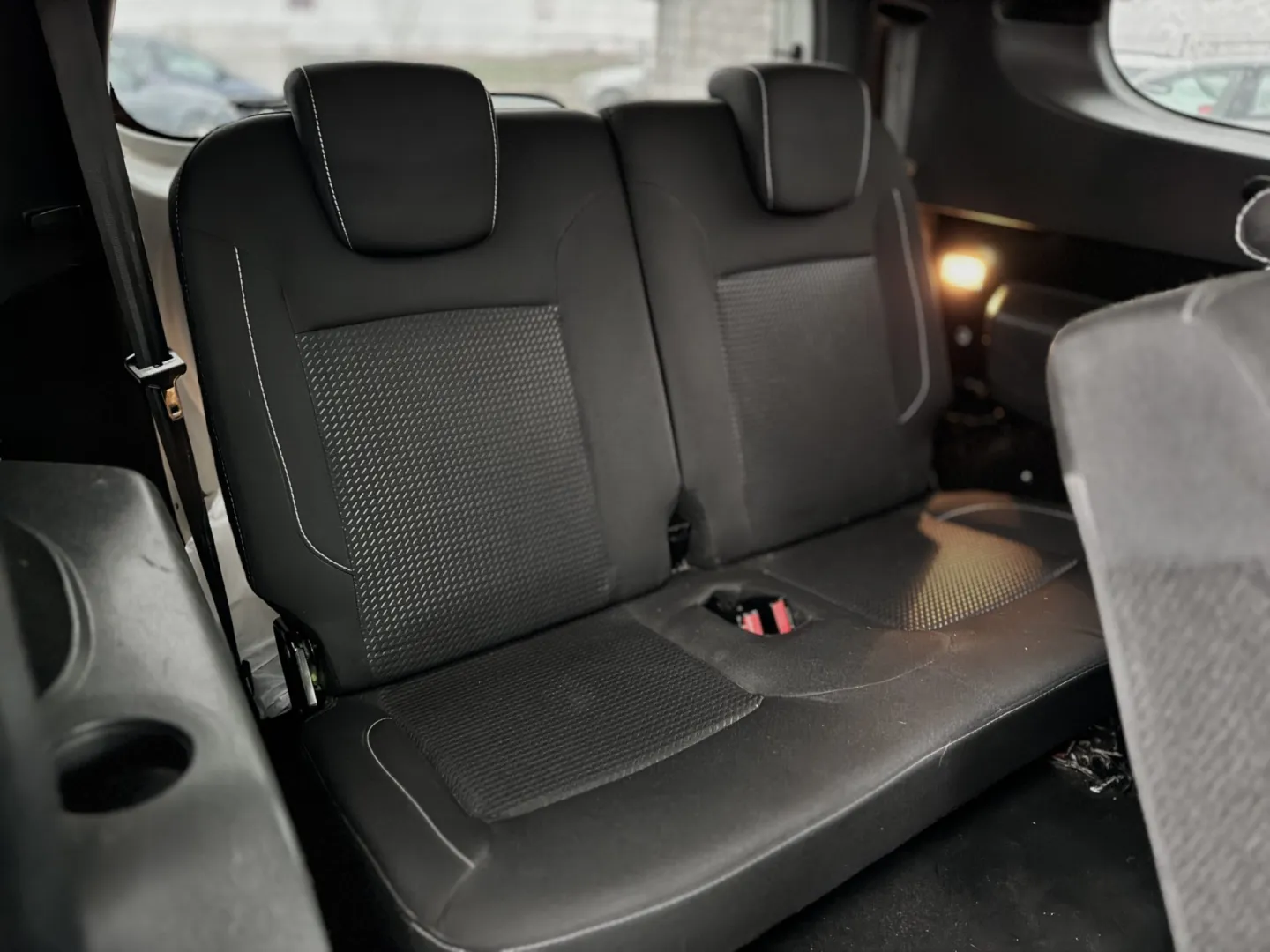 Cumpara/ Vinde online Dacia Lodgy 2017 SH, la cel mai bun pret pentru tine!