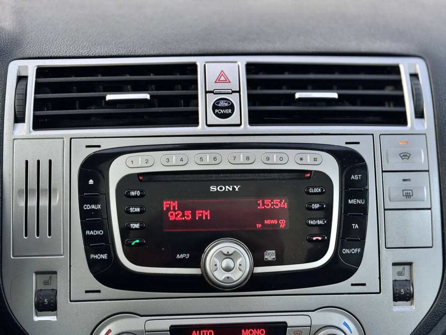 Cumpara/ Vinde online Ford Kuga 2009 SH, la cel mai bun pret pentru tine!